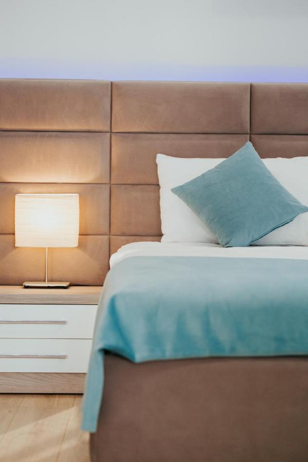 Color Apartments Corneliu Coposu 1A Street Βουκουρέστι Εξωτερικό φωτογραφία