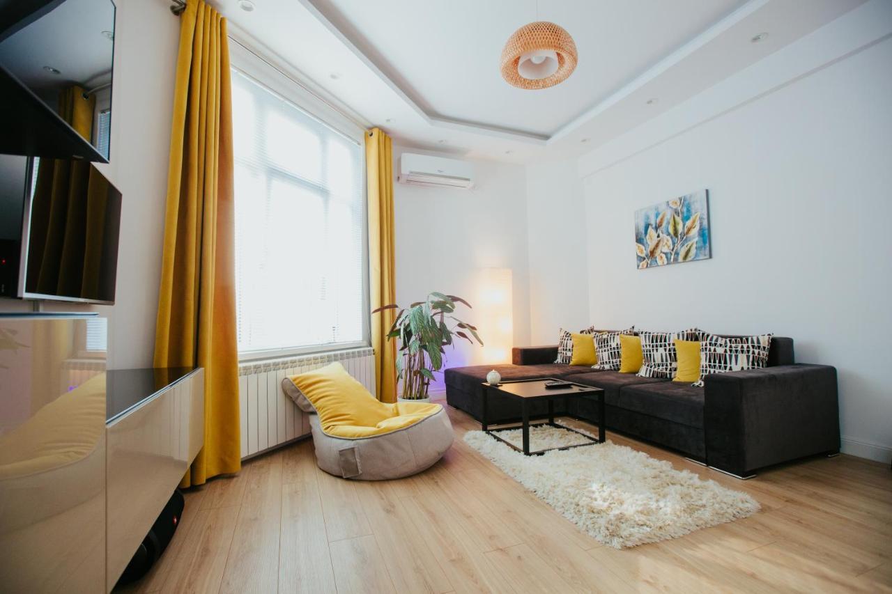 Color Apartments Corneliu Coposu 1A Street Βουκουρέστι Εξωτερικό φωτογραφία