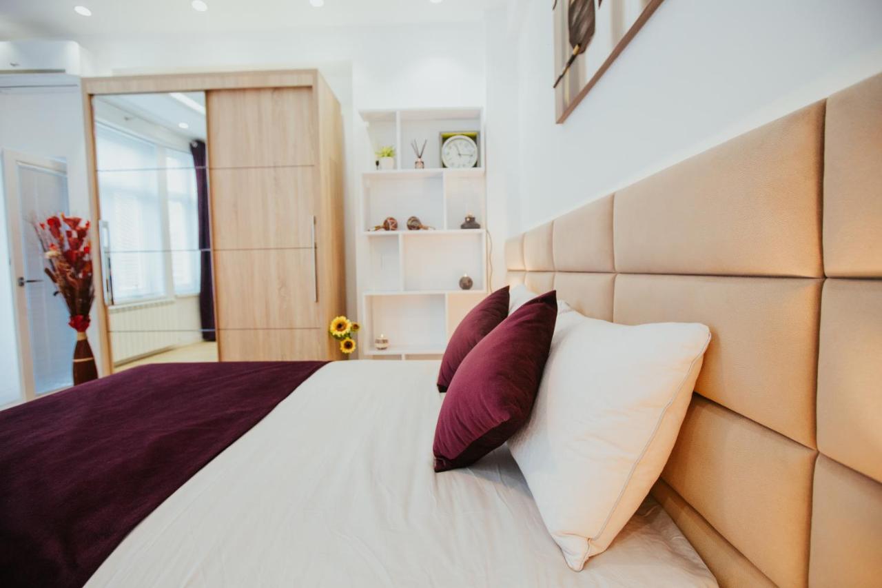 Color Apartments Corneliu Coposu 1A Street Βουκουρέστι Εξωτερικό φωτογραφία